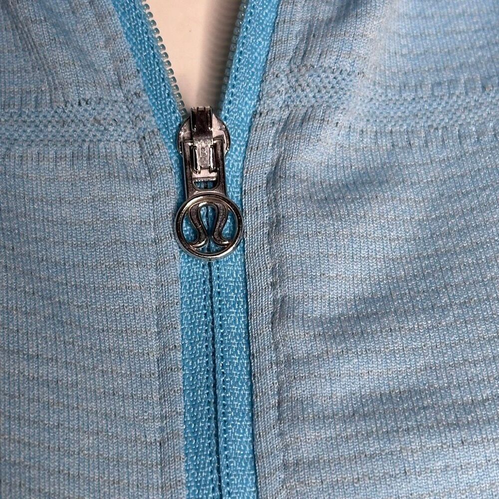 Lululemon Run: Swiftly Tech 1/2 Zip Heathered Blu… - image 5